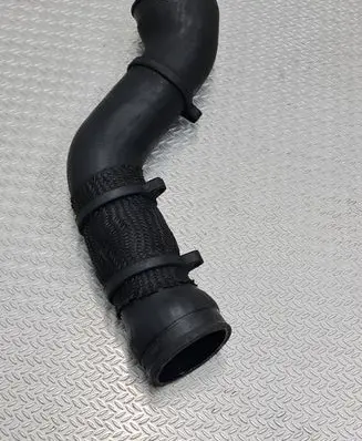 Audi TT Mk1 Intercooler hose/pipe 06A145708B