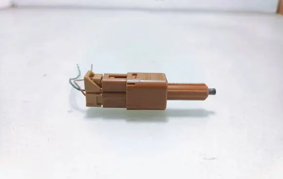 Brake pedal sensor switch