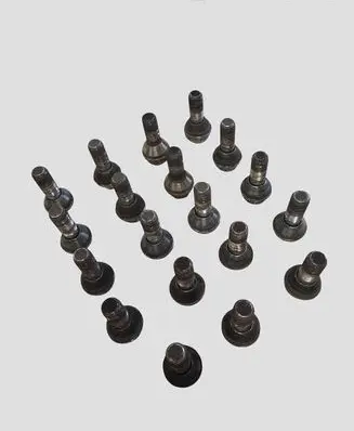 Volvo V70 Nuts/bolts