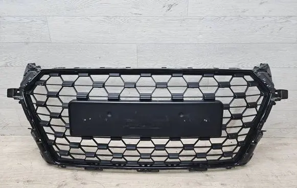 Audi TT TTS RS Mk3 8S Front bumper upper radiator grill 8S0853651H