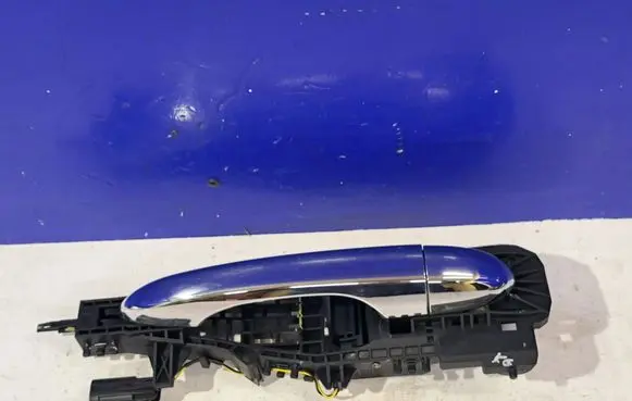 Maserati Ghibli Front door exterior handle 670005441