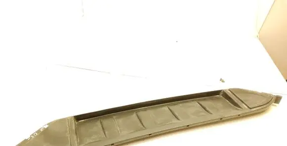Radiator trim