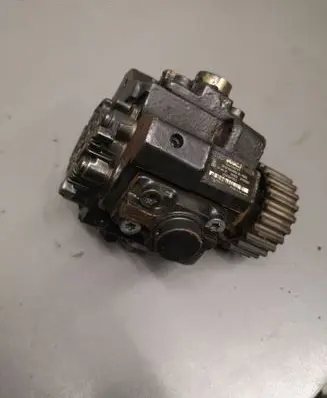 Audi Q7 4L Fuel injection high pressure pump 059130755S