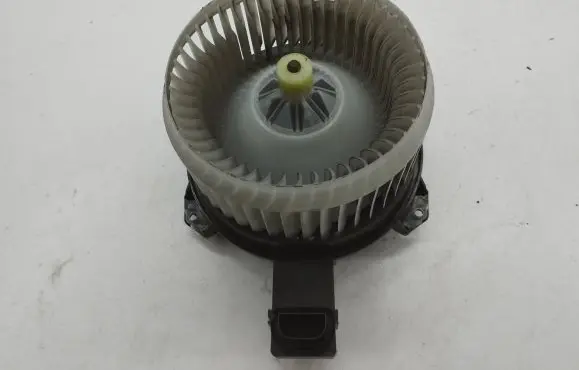 Honda CR-V Heater fan/blower AV5990
