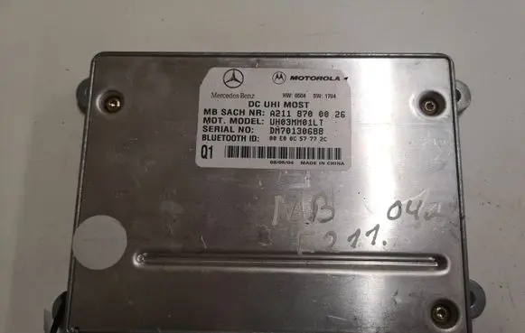 Mercedes-Benz E W211 Bluetooth control unit module A2118700026 UH03MM01LT DM70130688
