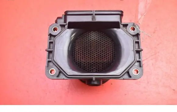 Mitsubishi Outlander Mass air flow meter E5T08271