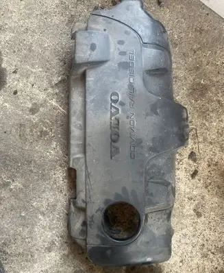Volvo S60 Engine cover (trim)