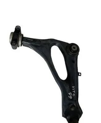 Mercedes-Benz V Class W447 Front lower control arm/wishbone 7700110138 A4473307600 211238B007