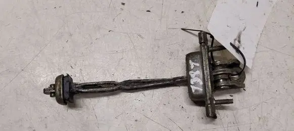 Ford Focus Front door check strap stopper