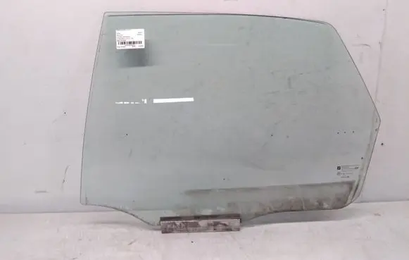 Opel Vectra B Rear door window glass 