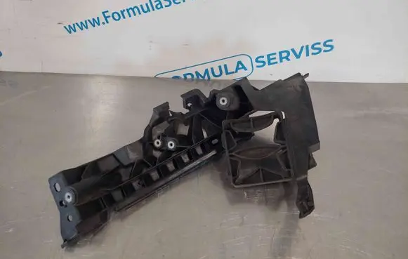 Audi Q5 SQ5 Headlight/headlamp mounting bracket 8R0805608