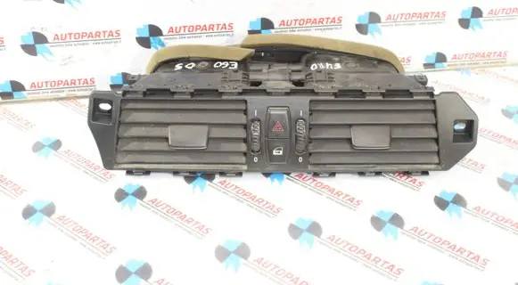 BMW 5 E60 E61 Dash center air vent grill 6910734 7009275