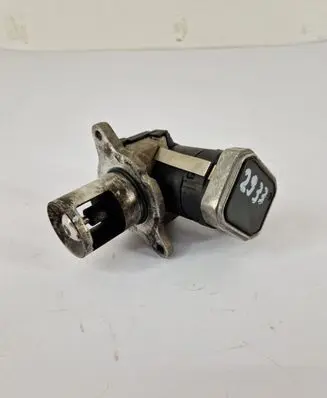 Mercedes-Benz E W211 EGR valve 