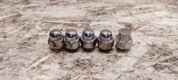 KIA Stinger Nuts/bolts 
