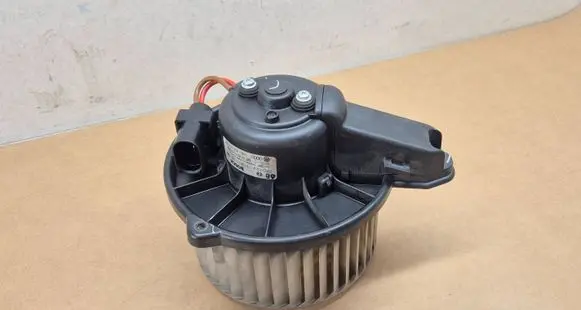 Audi A6 S6 C5 4B Heater fan/blower 0130111202 4B1820021B MF0160700362