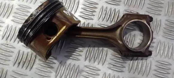 BMW 3 E46 Piston with connecting rod