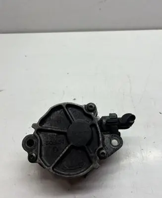 Ford Focus C-MAX Vacuum pump D1562B 0156B2B 2209P