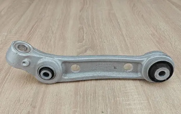 BMW 5 G30 G31 G38 Front control arm 6861181