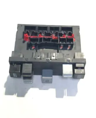 Volkswagen Tiguan Comfort/convenience module 3C0937049AJ F005V00661