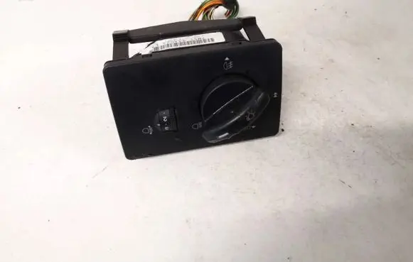 Ford Focus Light switch 7m5t13a024la
