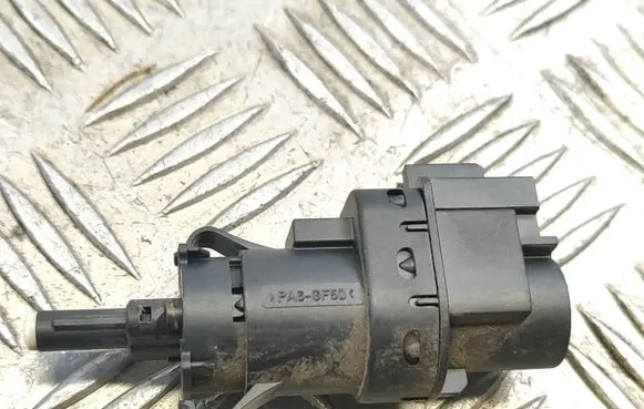 Volvo S60 Brake pedal sensor switch 3M5T13480AC