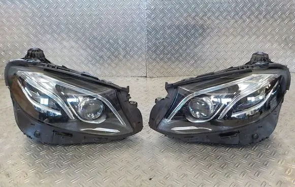 Mercedes-Benz E W213 Headlights/headlamps set A2139067506