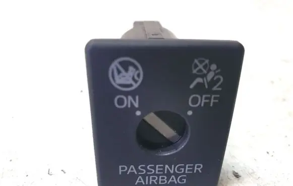 Mazda CX-5 Passenger airbag on/off switch 2A06