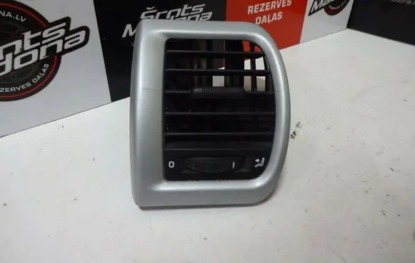 Skoda Roomster (5J) Dashboard side air vent grill/cover trim 5J0819701