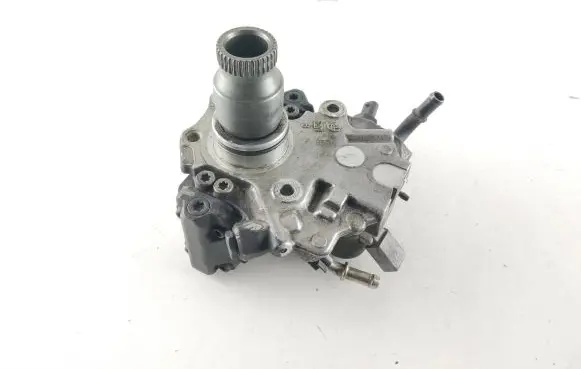 Mercedes-Benz E W212 Fuel injection high pressure pump A6510701201 20297640