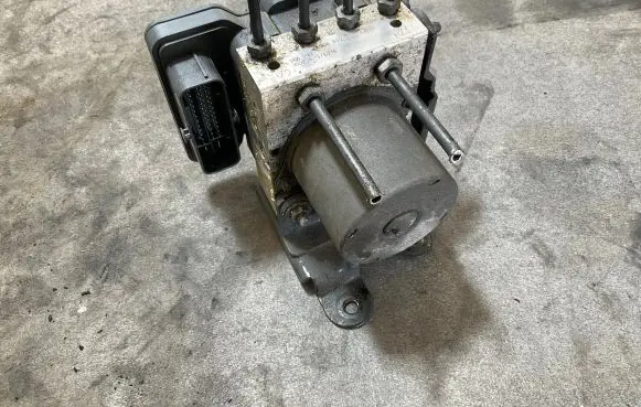 Mercedes-Benz Sprinter W906 ABS Pump A9069008803 269799 ZGS001
