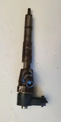 Opel Insignia A Fuel injector
