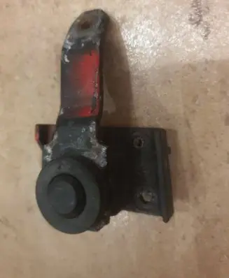 Audi Coupe Radiator mount bracket 00855480502