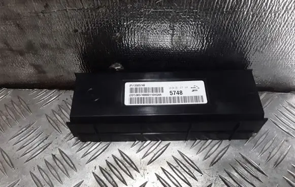 Chevrolet Cruze Climate control unit 13505748
