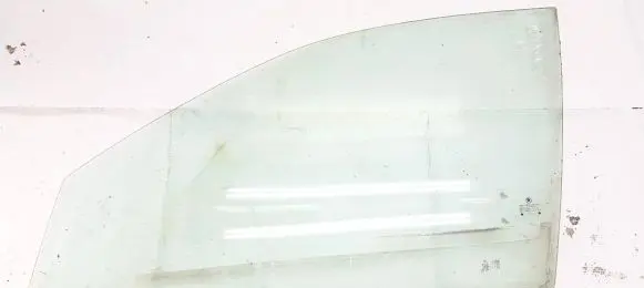 Skoda Octavia Mk1 (1U) Front door window glass four-door