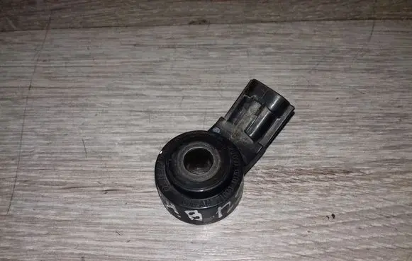 Volvo V70 Detonation knock sensor 171001070 31104959