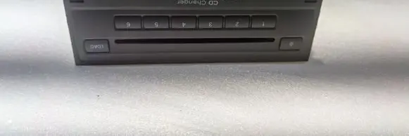 CD/DVD changer