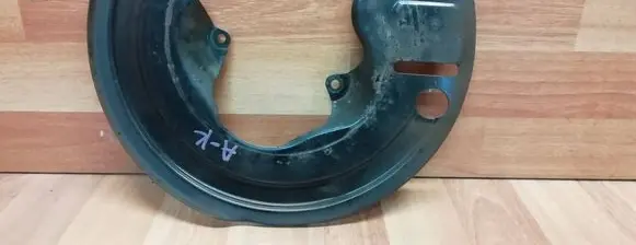 Renault Espace V (RFC) Rear brake disc plate dust cover 441618171R