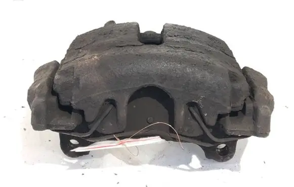Volkswagen PASSAT B7 Front brake caliper