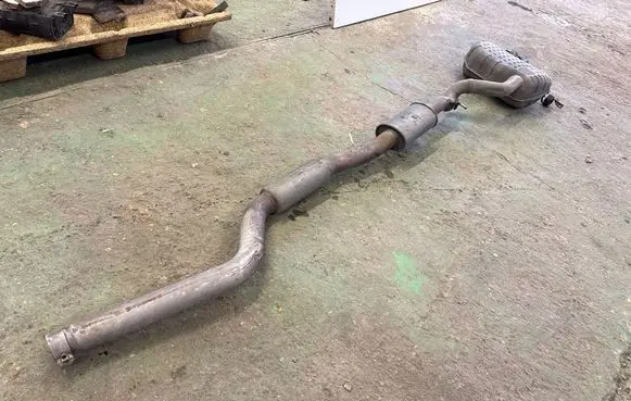 BMW X1 E84 Muffler/silencer 7640372 7619958