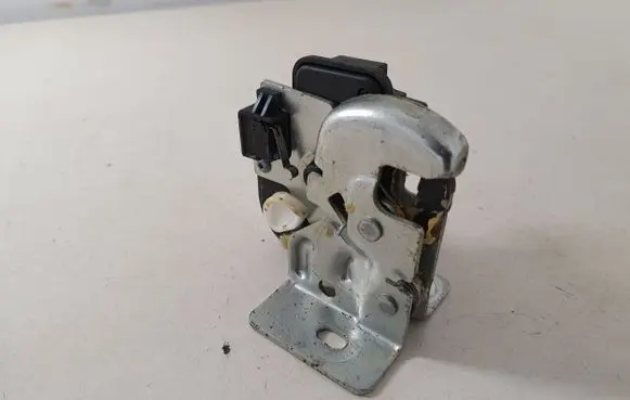 Jeep Grand Cherokee Tailgate window lock/catch/latch Y2H143025926