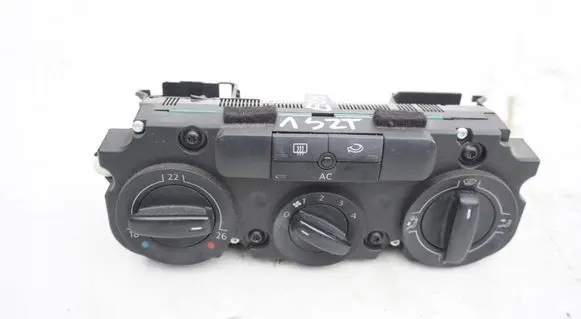 Volkswagen Eos Climate control unit