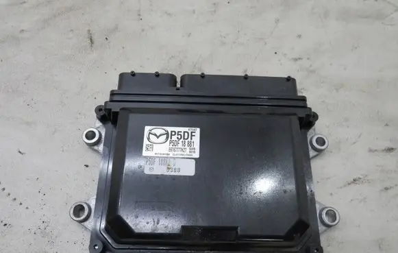 Mazda 2 Engine control unit/module ECU P5DF18881