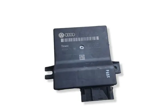 Audi Q7 4L Gateway control module 4L0907468B 4L0910468A