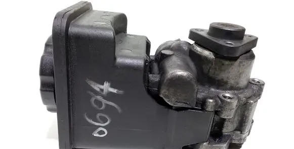 BMW 3 E46 Power steering pump