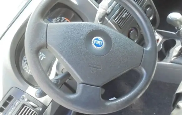 Fiat Albea Steering wheel