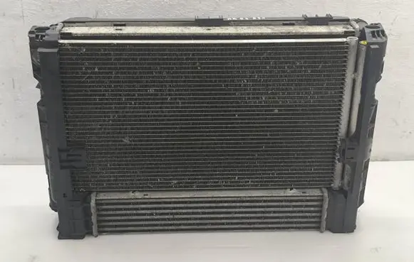 BMW 1 E81 E87 Radiator set 7524914