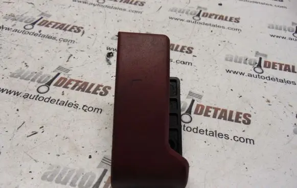 Mercedes-Benz E W211 Engine bonnet (hood) release handle
