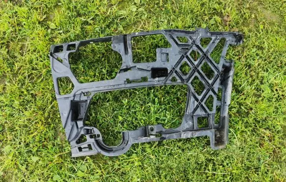 Volkswagen Golf VII Front bumper mounting bracket 5G0807723D