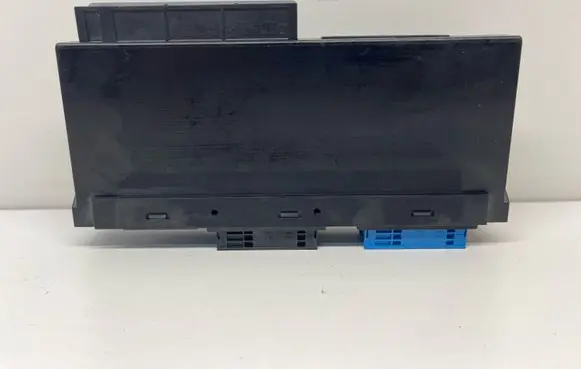 BMW 1 E81 E87 Central body control module 9305735 504F11F06 8296516484