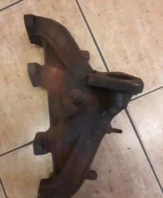 Audi 80 90 B3 Exhaust manifold 049129